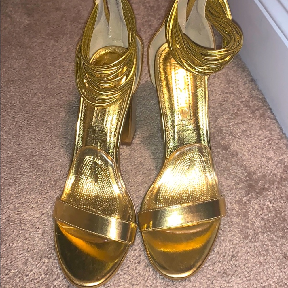 All gold heels